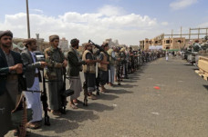 Houthi dan Milisi Irak...