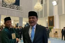 Sikap Menko Polkam soal...