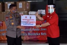Polda Jateng Terima...