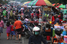 Penjual Takjil di Surabaya...