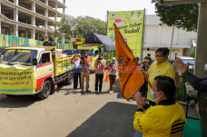 Partai Golkar Distribusikan...