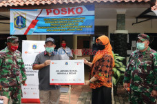 Bank DKI Serahkan Ribuan...