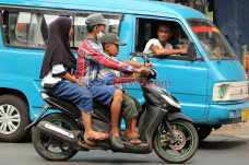 PSBB Transisi Diperpanjang,...