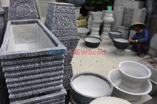 Pengrajin Pot Tanaman...