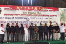 Presidium Putra-Putri...