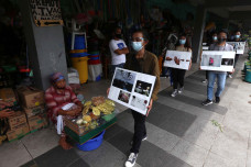 Pameran Foto Keliling,...
