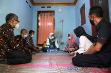 Menaker Ida Fauziyah...
