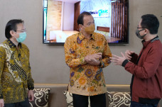 Agung Podomoro Terus...