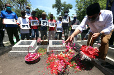 Peringati Hari Pahlawan,...