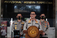 Densus 88 Polri Ungkap...