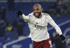 Arsenal Bungkam Brighton...