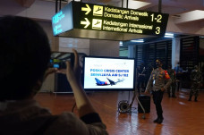 Sriwijaya Air Buka Posko...
