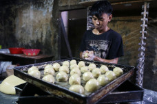Alokasi Anggaran Untuk...