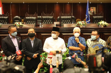 PAN Gelar Rapat Konsolidasi...