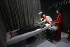 Geliat Bisnis Klinik...