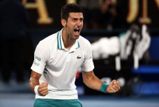Pertahankan Gelar, Novak...