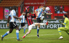 Napoli Bungkam AC Milan...
