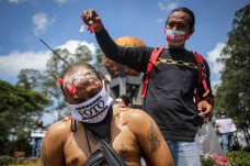 Gelar Aksi Teatrikal,...