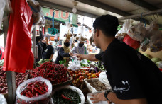 Jelang Ramadhan, Stok...