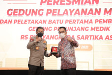 Gubernur Ridwan Kamil...