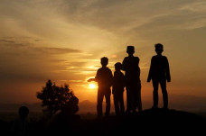 Menikmati Fajar Pertama...
