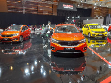 Pameran IIMS Hybrid...