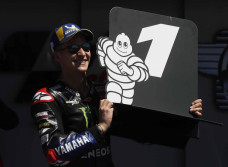 Fabio Quartararo Juarai...