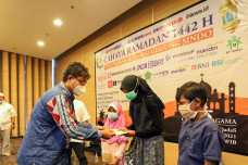 Peringati Nuzulul Quran,...