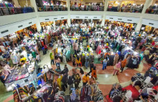 Berburu Baju Lebaran,...