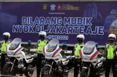 Polda Metro Jaya Gelar...