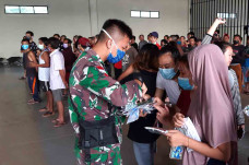 Malaysia Deportasi Pekerja...