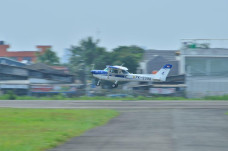 2 Pesawat Cessna IFC...