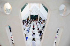 Sholat Idul Fitri di...