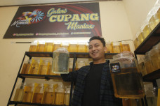 Kisah Sukses, Owner...