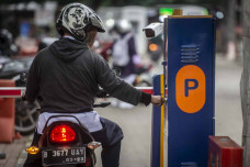 Tarif Parkir di Jakarta...