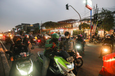 Hari ke-3 PPKM, Penyekatan...