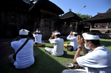 Umat Hindu di Bali Gelar...