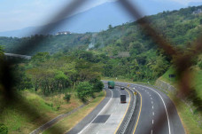 Exit Tol di Jateng Ditutup,...