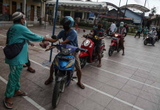 Pembagian Daging Kurban...