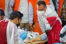 Wakil Ketua DPR Tinjau...