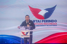 Hary Tanoe Resmi Luncurkan...