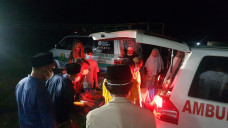 83 Warga Keracunan Usai...