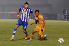 Bhayangkara FC Kalahkan...