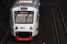 Kereta Bandara Kembali...