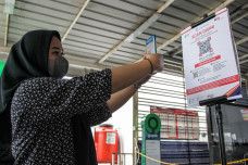 Uji Coba Terbatas Aplikasi...
