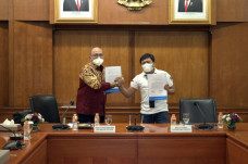 Kerjasama Layanan Jasa...