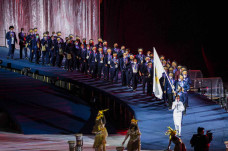 Defile 34 Kontingen...