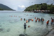 Wisata Snorkling Pantai...