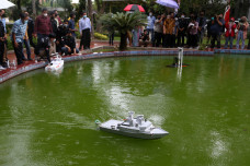 Kirim Sembilan Tim,...