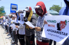 Pengungsi Asal Afghanistan...
